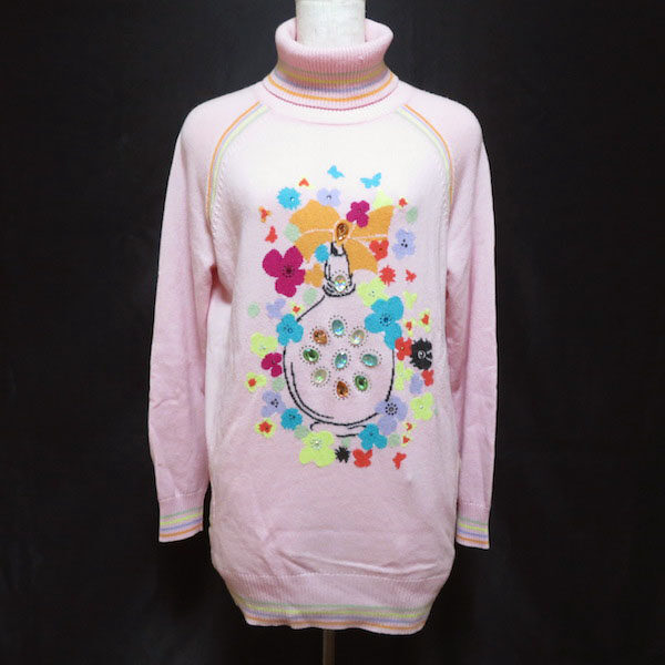 買取した伊太利屋のニット！可愛らしさ満点で華やかさアップ