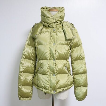 マックスマーラ ウィークエンドのダウンをお買取！明るい黄色でさわやかさも上昇