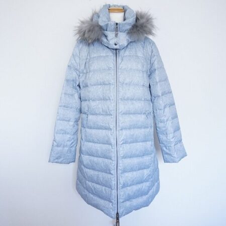 レリアンのダウンコートを買取しました！柔らかい青がとろけそう