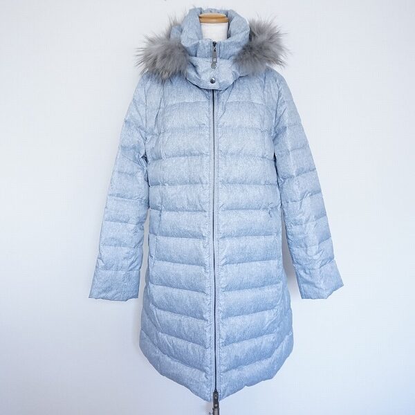 レリアンのダウンコートを買取しました！柔らかい青がとろけそう