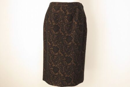 茶×黒の大人な総柄スカートを買取！レリアン