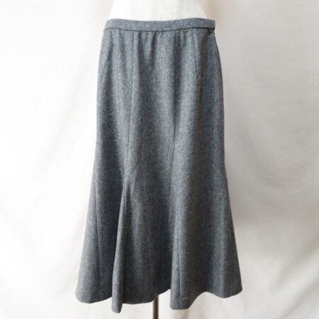 レリアンのスカートをお買取しました｜ツイード×フレアの上品さが光る1点！