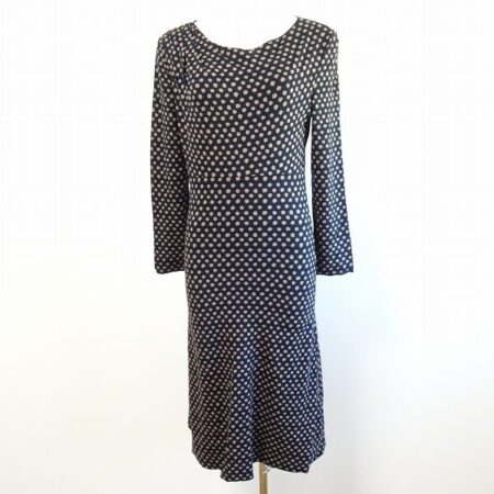 アルマーニコレッツォーニのワンピース買取｜ジワッとタイトな雰囲気が素敵な