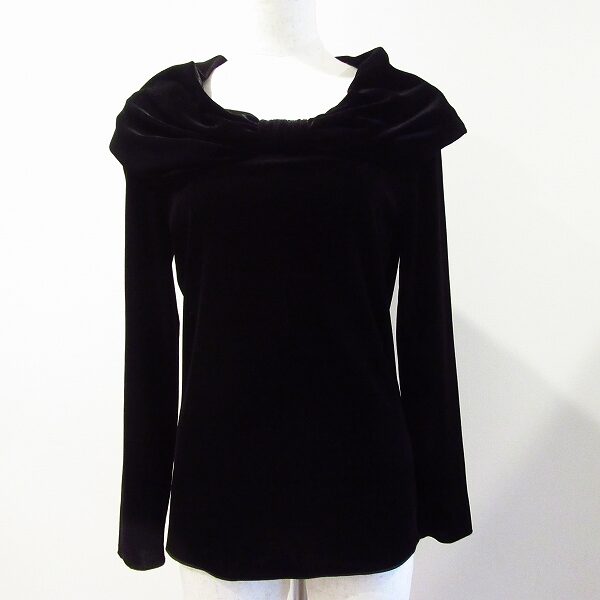 【出張買取済み】黒×ベロアで清らかになる アルマーニコレツィオーニのカットソー