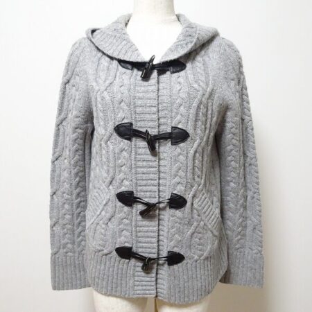 襟元が可愛い！レリアンのニットを買取しました