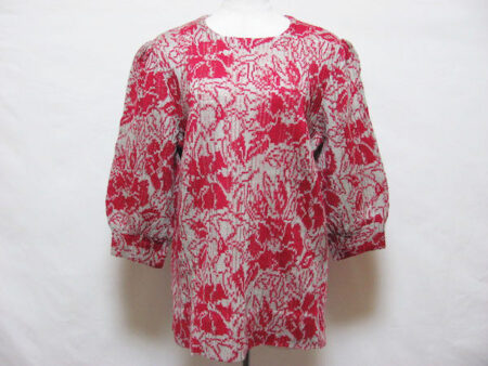 【買取しました】豪華で華やかな雰囲気が出た 斉藤都世子のニット