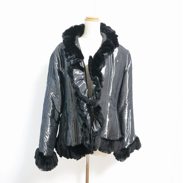 伊太利屋のコートを買取しました！つや具合が眩しい