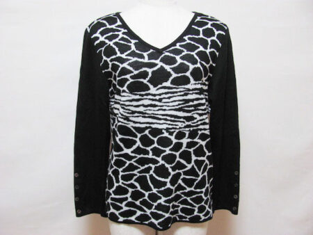 レリアンのカットソーを買取しました！ワイルド×落ち着きのある柄