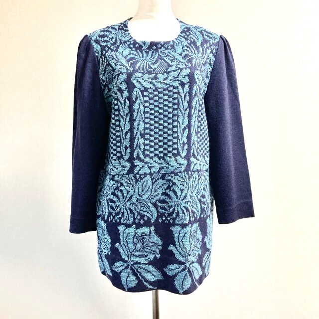 ダイナミックな柄！斉藤都世子のカットソーを買取しました