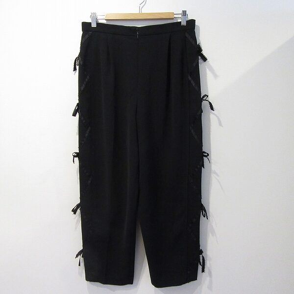 裾のリボンが可愛い 伊太利屋のパンツを買取しました！