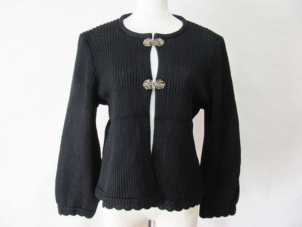 【斉藤都世子のカーディガンをお買取】メリハリある可愛さが叶う