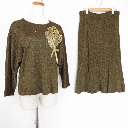 落ち着いたゴールドが見事 斉藤都世子のセットアップを買取しました