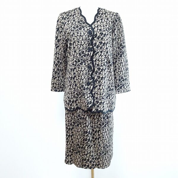 華々しくもクール｜お買取したサイトウトヨコのセットアップ