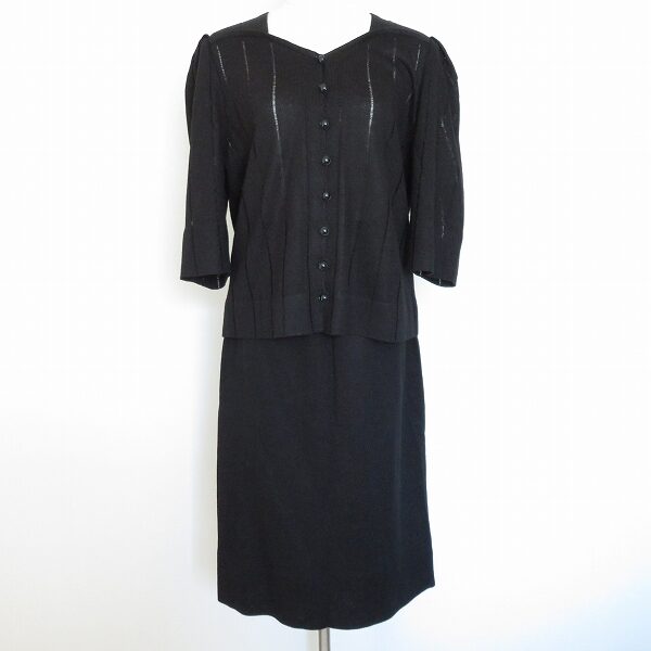 斉藤都世子のセットアップを買取しました!気品の良さがにじみ出る