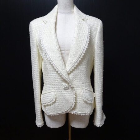 冷静さと清潔感が掛け合わされたジャケットをお買取！銀座マギー