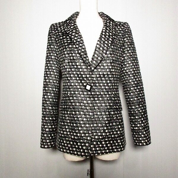 銀座マギー 冷静さも出せる綺麗めジャケットを買取しました