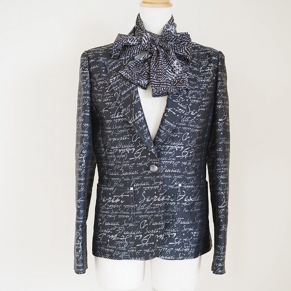 銀座マギーの光沢が眩しいジャケットを買取しました