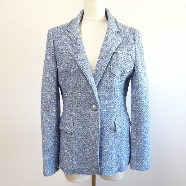 水色とラメがベストマッチ 銀座マギーのジャケットを買取しました