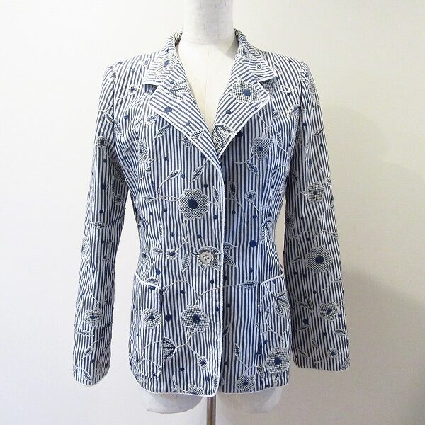 銀座マギーのジャケットを買取しました！オープンな雰囲気に