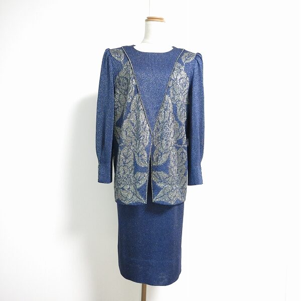 斉藤都世子のセットアップを買取しました！シルバーと青の高級感