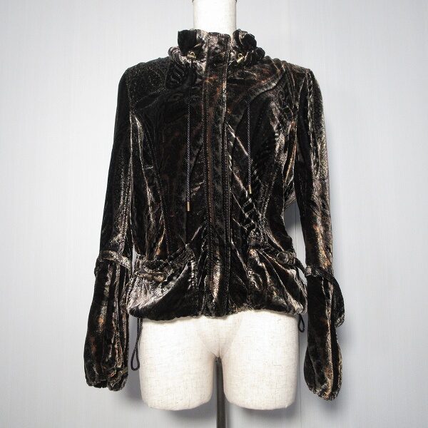 きらりと光るベロアがハンサム！伊太利屋のジャケットを買取しました