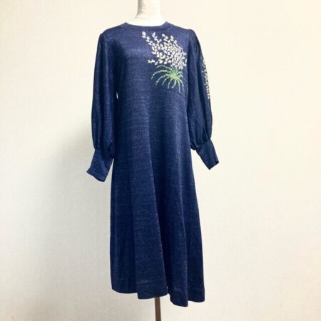 シンプルでさわやかなお花がポイント！斉藤都世子のワンピースをお買取