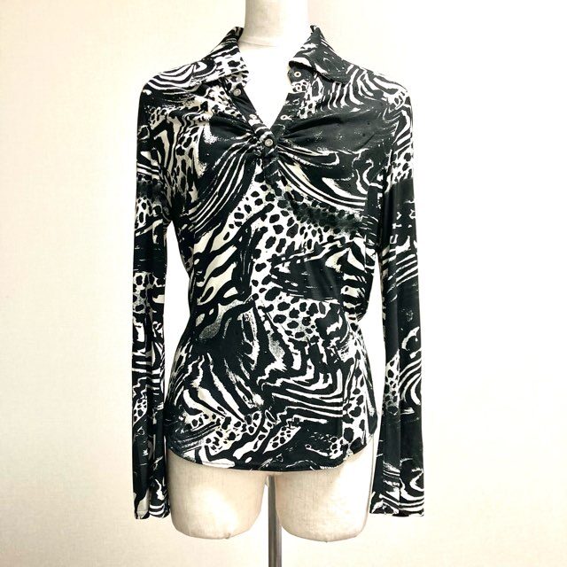 綺麗さがポイント 伊太利屋のカットソーを買取しました