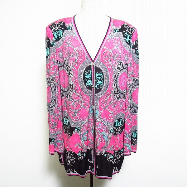 綺麗な色合いが嬉しい 伊太利屋のカーディガンをお買取しました