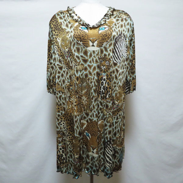 伊太利屋のチュニックを買取しました！水色の目がかっこよすぎる