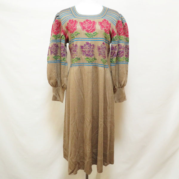 斉藤都世子のワンピースを買取しました！活力が沸く花柄が素敵