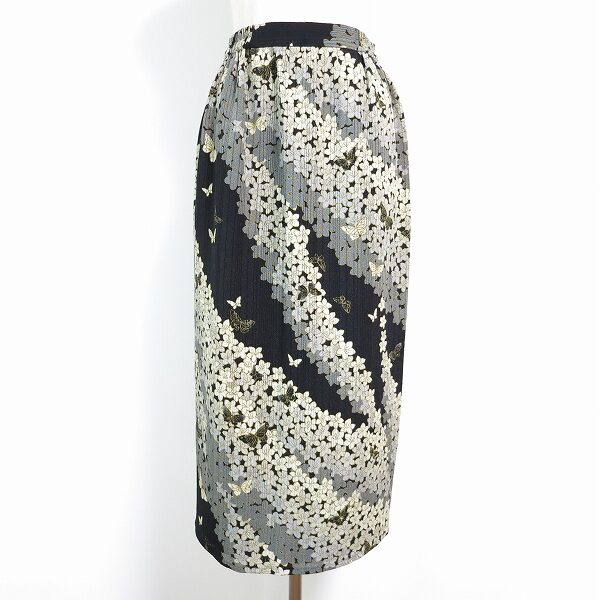 詩仙堂のスカートを買取しました！細かい花柄がどこかはかない