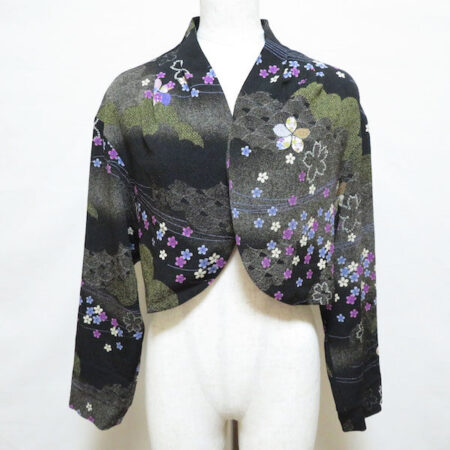 詩仙堂のカーディガンを買取しました！花の色使いが綺麗
