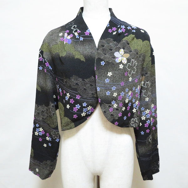 詩仙堂のカーディガンを買取しました！花の色使いが綺麗