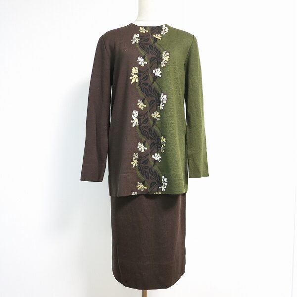 斉藤都世子のセットアップを買取しました！様になるカーキ×ブラウンが嬉しい