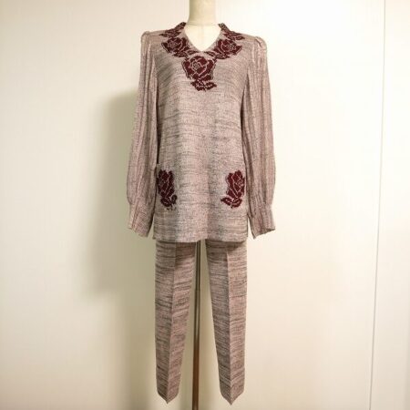 綺麗にカッコよく決まる！斉藤都世子のセットアップを買取しました