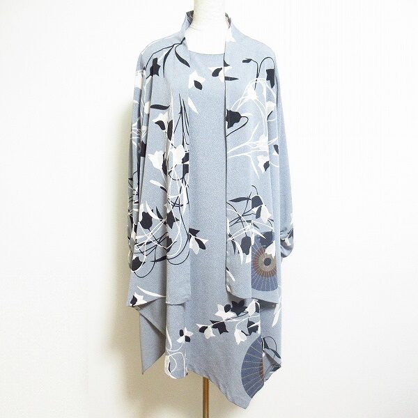 目立ちすぎない花柄に目が行く 詩仙堂のセットアップを買取しました