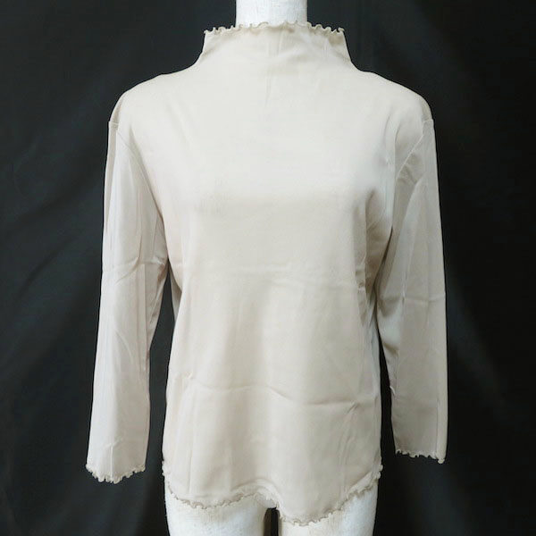 シースルー×ベージュでおとなしめに！詩仙堂のカットソーを買取しました