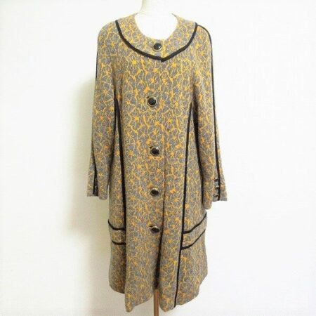 斉藤都世子のコートを買取しました！オレンジとグレーの模様がレア