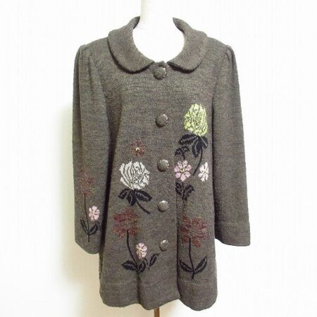 斉藤都世子のコートを買取しました！カジュアルで美しい花柄が見事