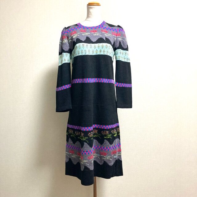 斉藤都世子のワンピースを買取しました!さりげない市松模様がシック