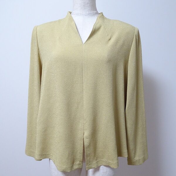 詩仙堂のカットソーを買取しました！やさしいベージュに包まれる