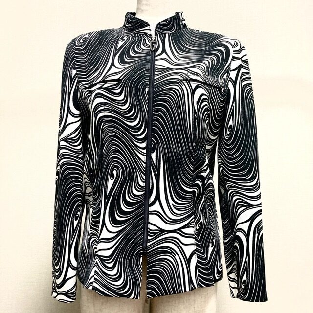 引き込まれそうな柄！伊太利屋のジャケットを買取しました