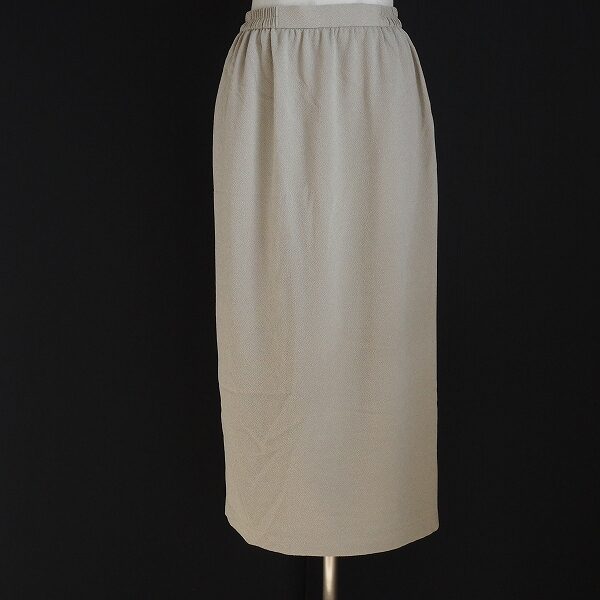 綺麗に仕上げられる 詩仙堂のスカートを買取しました！