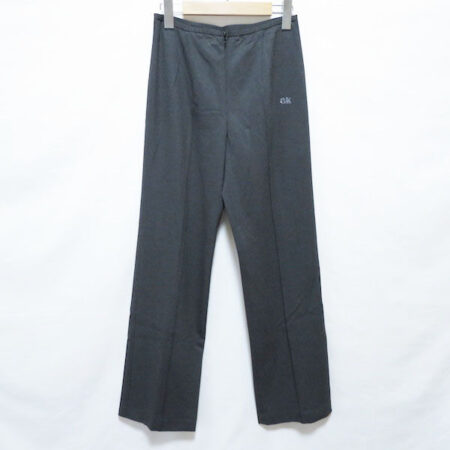 伊太利屋のパンツを買取しました！ラインストーン×ストレッチの嬉しい組み合わせ