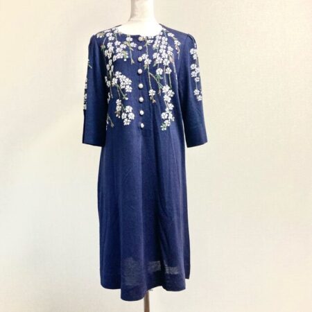 斉藤都世子のワンピースを出張買取にて買取いたしました