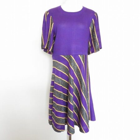 綺麗な紫に元気をいただく 斉藤都世子のワンピースを買取しました