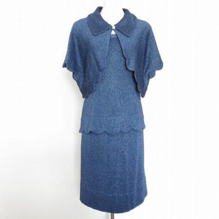 斉藤都世子のセットアップを買取しました！青とラメでしっとりゴージャスに