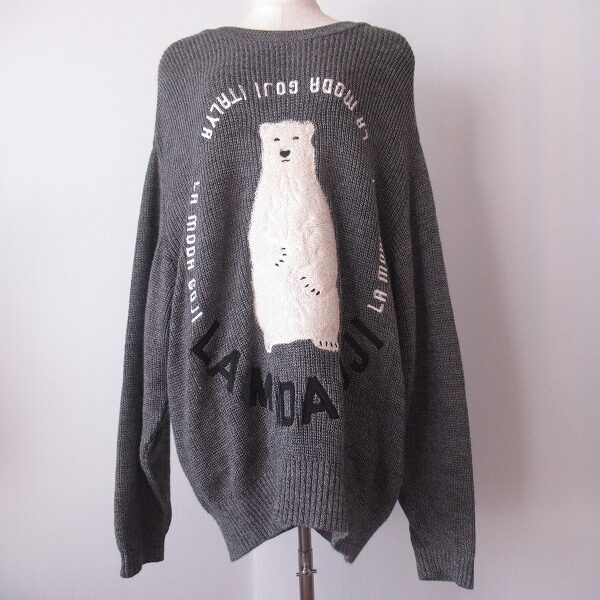可愛いシロクマがポイント！イタリヤのニットをお買取