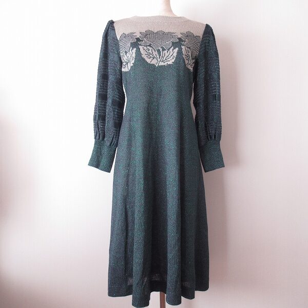 綺麗な花にうっとり 斉藤都世子のワンピースを買取しました