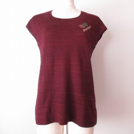 斉藤都世子のニットを買取しました コンパクトなデザインでほっそり！